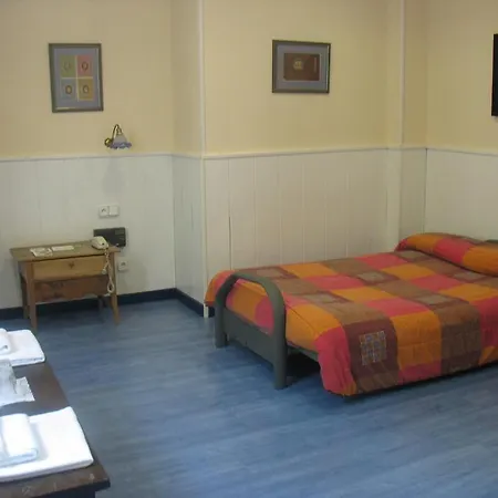 Central Hotel